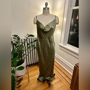 Park and fifth Belmont dress light olive green size 16 / 3XL satin